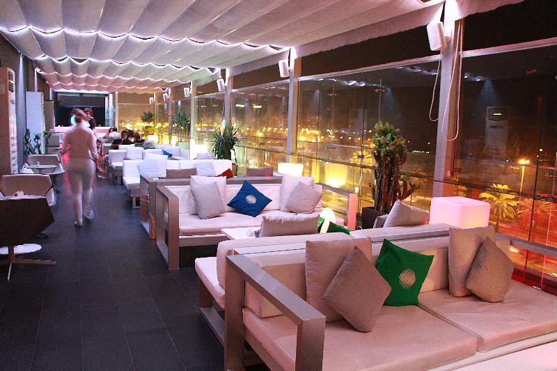 Hues Boutique Hotel Dubai Exterior foto